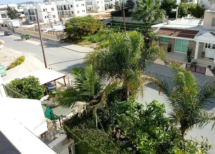 Arcadia Close アパート プロタラス